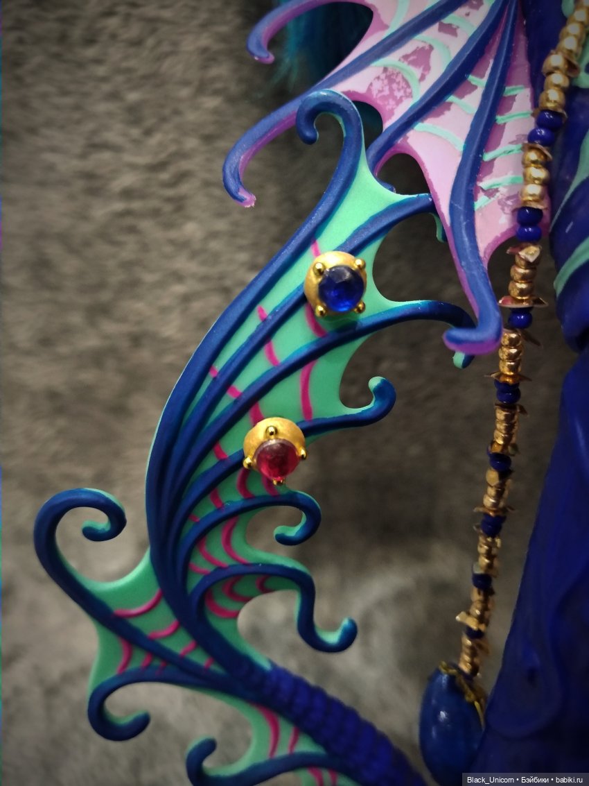 Ещё одна двухголовая история