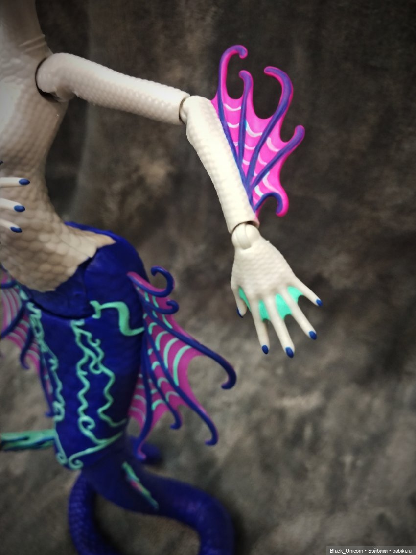 Ещё одна двухголовая история