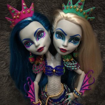 Ещё одна двухголовая история