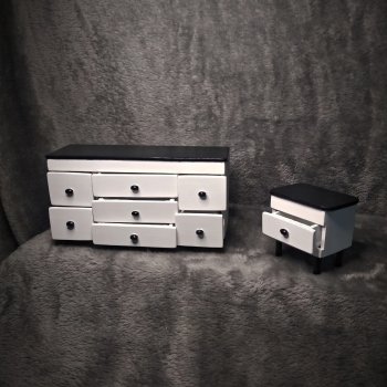 Комод и тумбочка