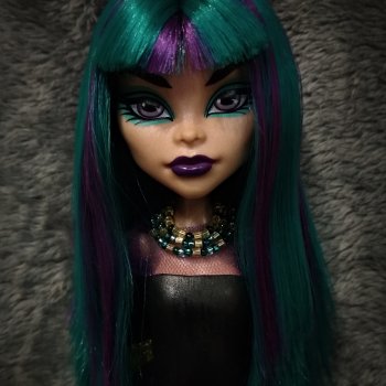 Новый образ для Неферы