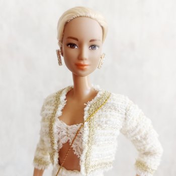 Азиаточка Лея