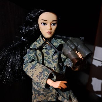 Сильная и независимая