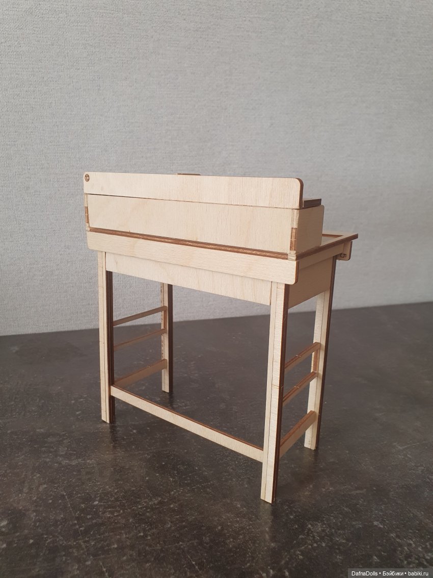 Что сделать из обрезков фанеры? Конечно набор мебели для кабинета (фото 4)