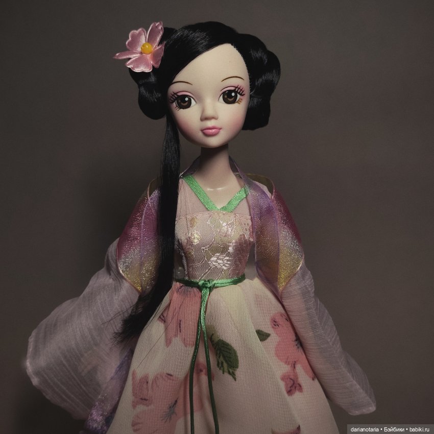 Есть курн, хочу еще — Куклы Kurhn (Курн) и Sonya Rose (Соня): Золотая коллекция (фото 4)