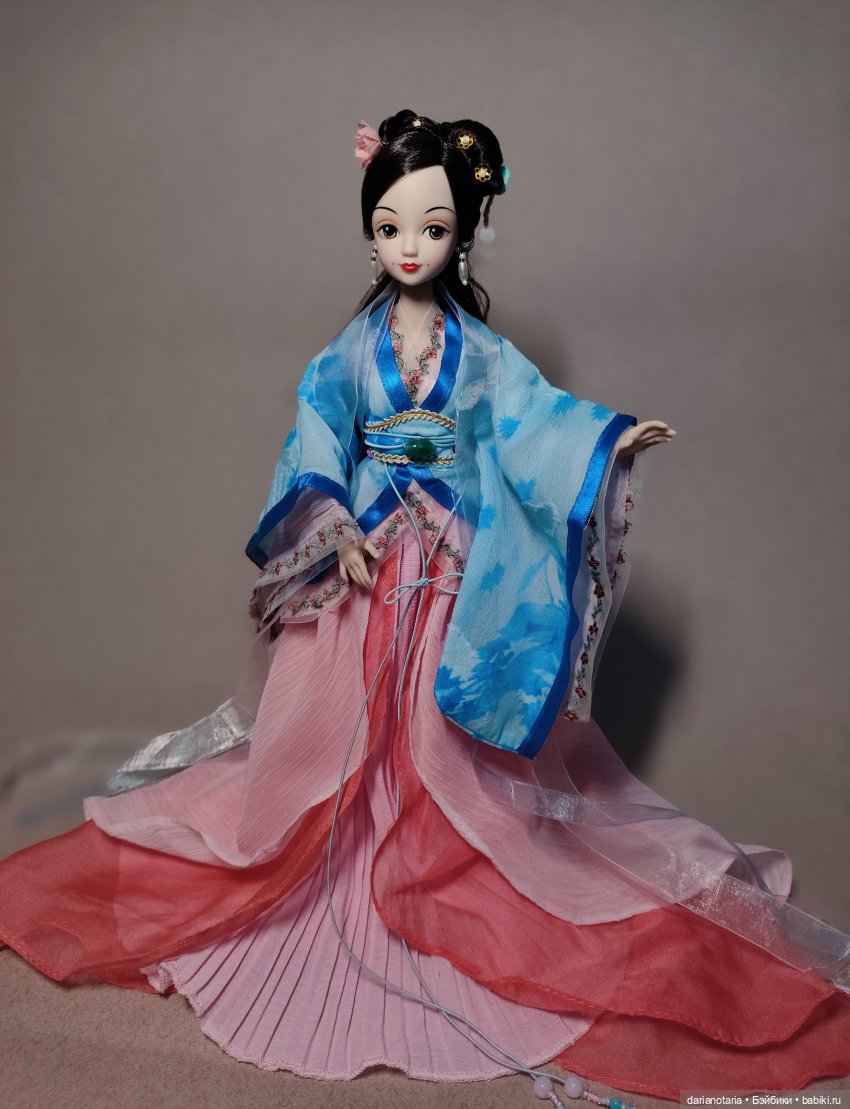 Есть курн, хочу еще — Куклы Kurhn (Курн) и Sonya Rose (Соня): Золотая коллекция (фото 9)