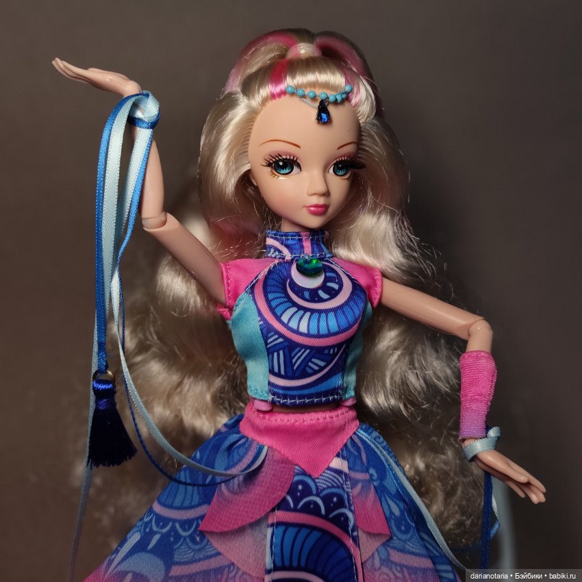 Пополнение в рядах Курн — Куклы Kurhn (Курн) и Sonya Rose (Соня): Золотая коллекция (фото 9)