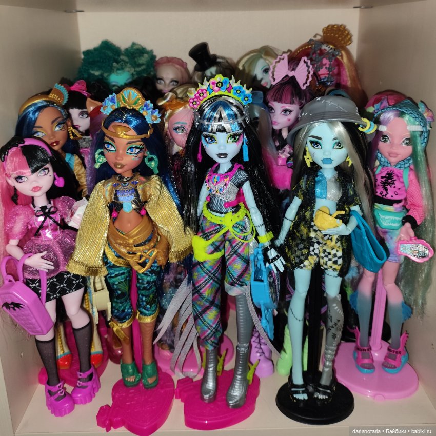 Документация коллекции — Коллекции игровых кукол (Playline): фото полок (фото 5)