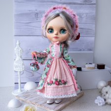 Платье и шляпка в стиле шебби-шик для куклы Блайз