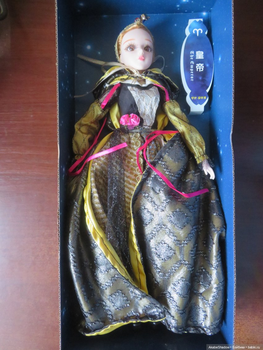 Из-за аутфита — Аналоги Барби и куклы 1/6: клоны 90 (фото 4)