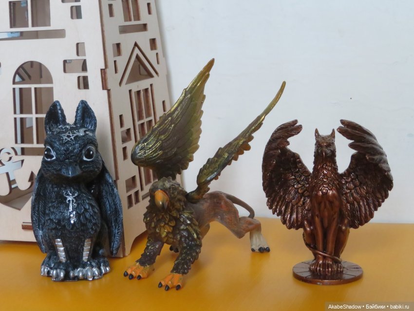 Грифоны - существа стайные (фото 4)