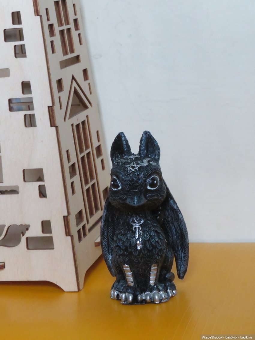 Грифоны - существа стайные