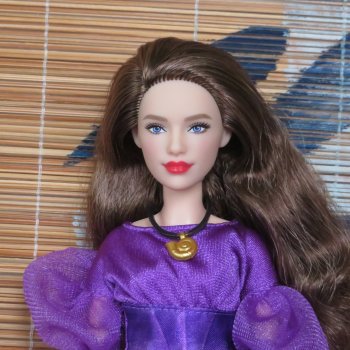 Ванесса: новенькая