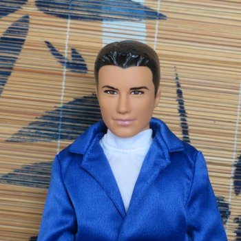 Дамиан: первый кукломужчина'2026