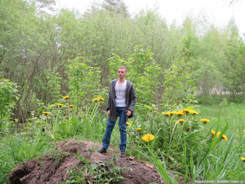 Разведчик Каетан: Зона (война), мир, окружающие (разбирая фото) (фото 5)