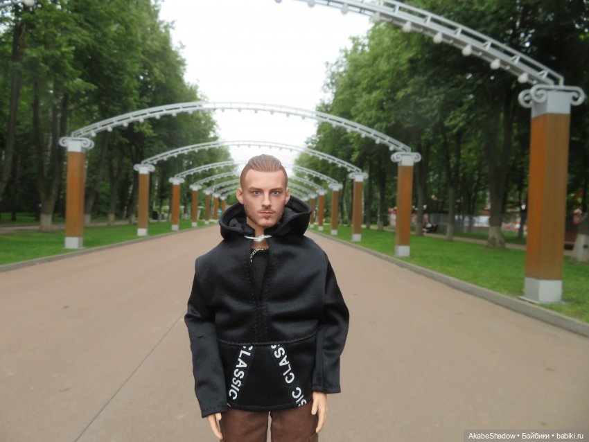 Разведчик Каетан: Зона (война), мир, окружающие (разбирая фото) (фото 7)