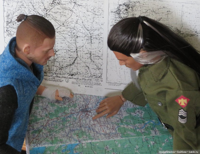 Разведчик Каетан: Зона (война), мир, окружающие (разбирая фото)