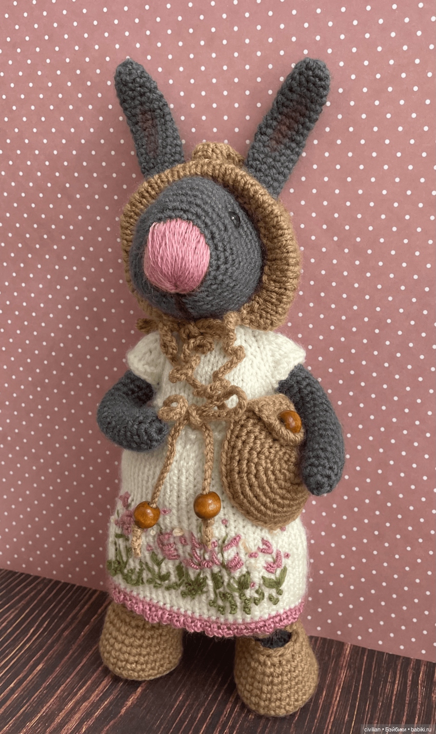 Вязаная зайка или проба пера в создании топиков