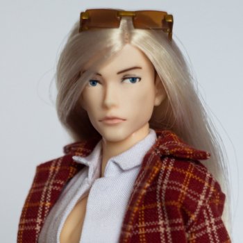 Обновки Айси