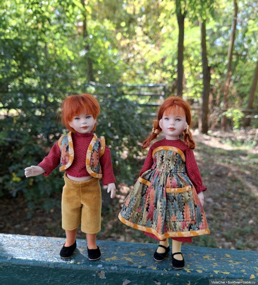 Гензель и Гретель на прогулке