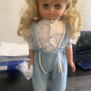 Помогите узнать куклу ГДР