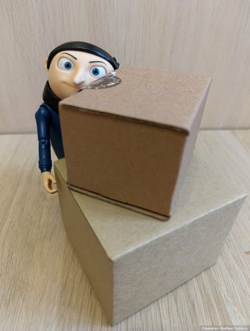 Грю знает толк в девочках