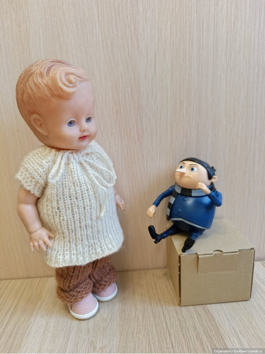 Грю знает толк в девочках (фото 6)