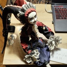 Авторская кукла "Арлекин" на проволочном каркасе