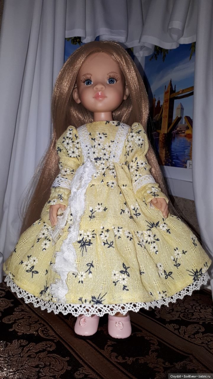 Платье из фактурного батиста на подкладе из батиста