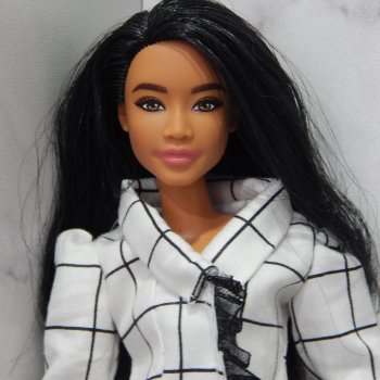 Новая девочка