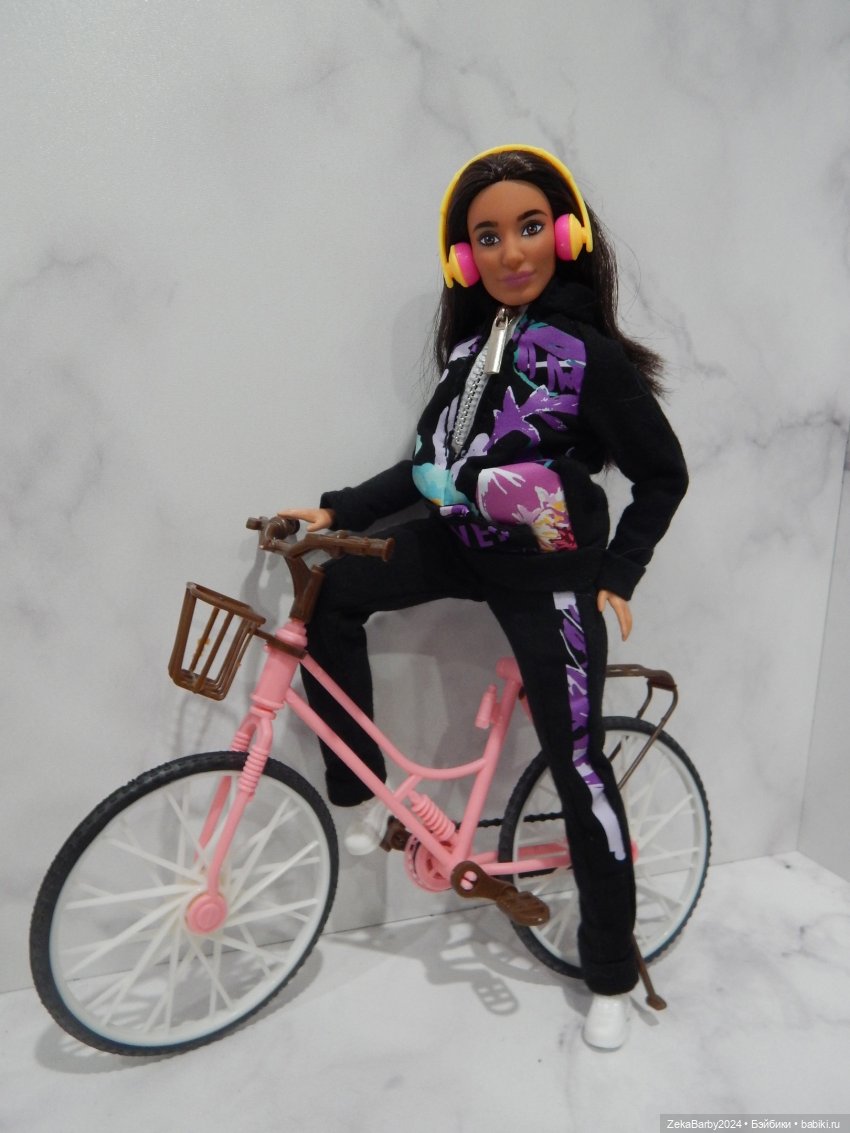 Авторская Одежда для кукол Барби, экшен и других шарнирных - Zeka