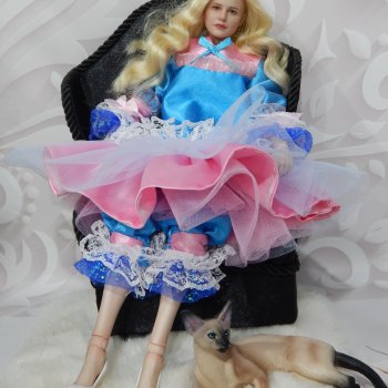 Новая Мальвина или из старого года в новый