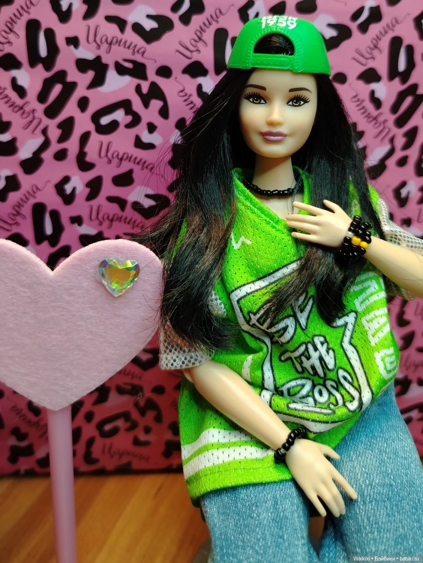 Любовь с первого взгляда — Куклы Barbie (Барби): Looks (фото 6)