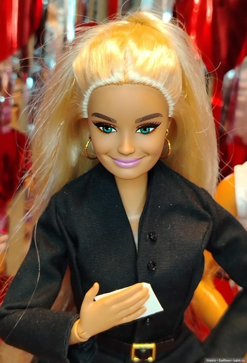 Любовь с первого взгляда — Куклы Barbie (Барби): Looks