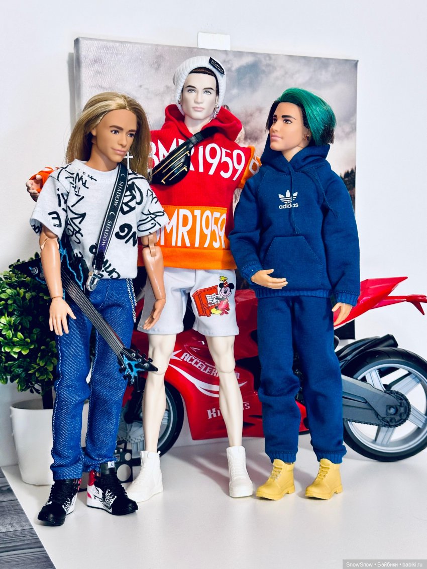 Трио новеньких парней — Куклы Barbie (Барби): Looks (фото 10)