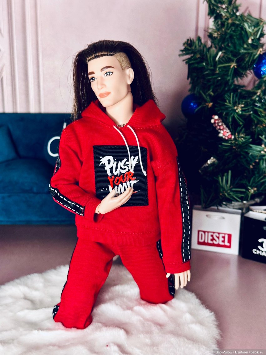 Трио новеньких парней — Куклы Barbie (Барби): Looks (фото 3)