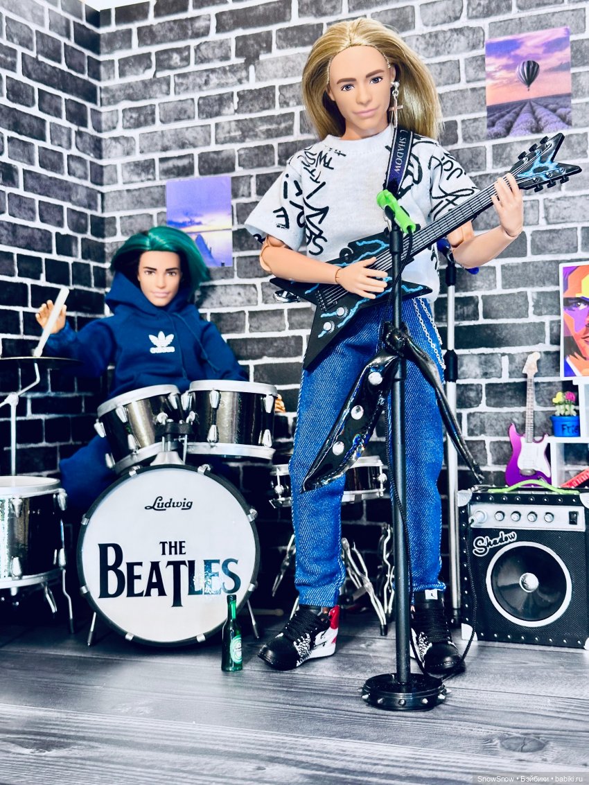 Трио новеньких парней — Куклы Barbie (Барби): Looks (фото 5)