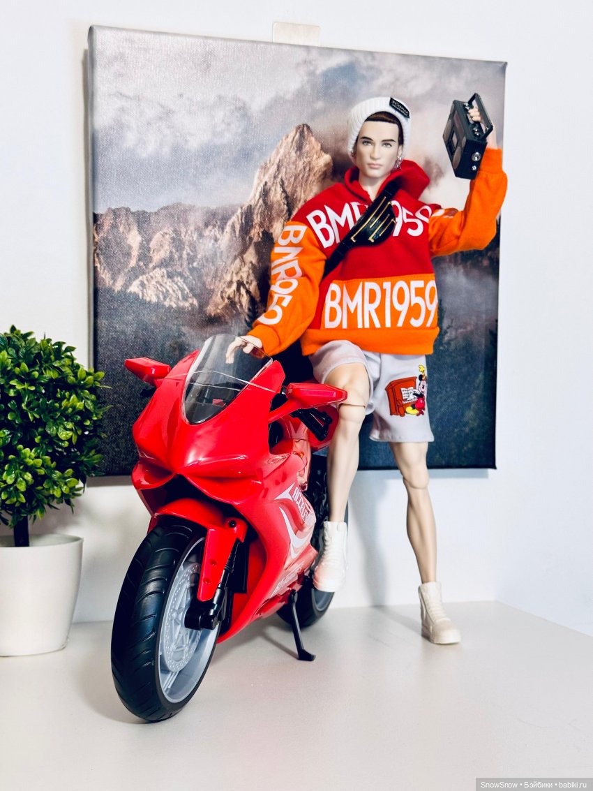 Трио новеньких парней — Куклы Barbie (Барби): Looks