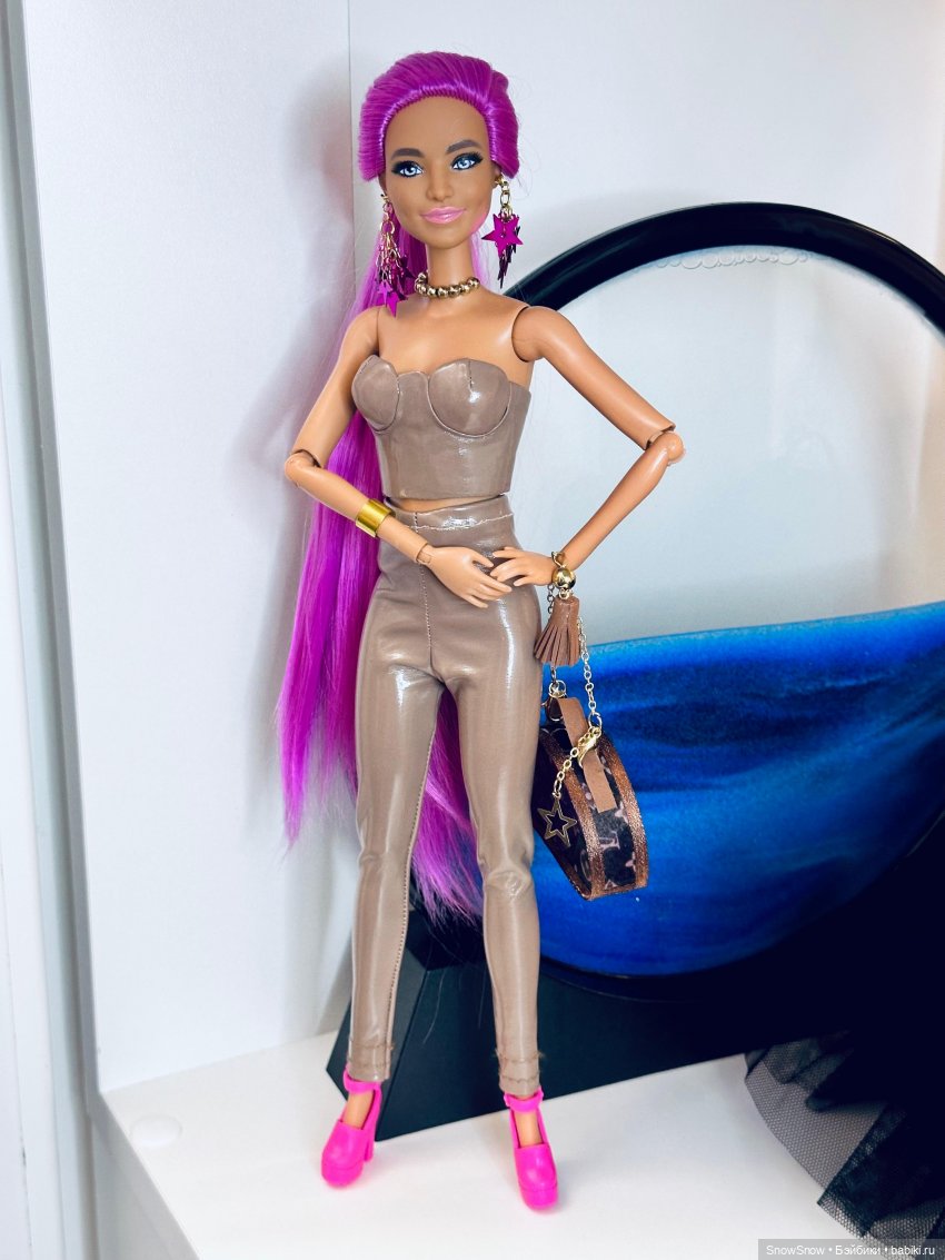 Первый выпуск программы "Свидание вслепую"