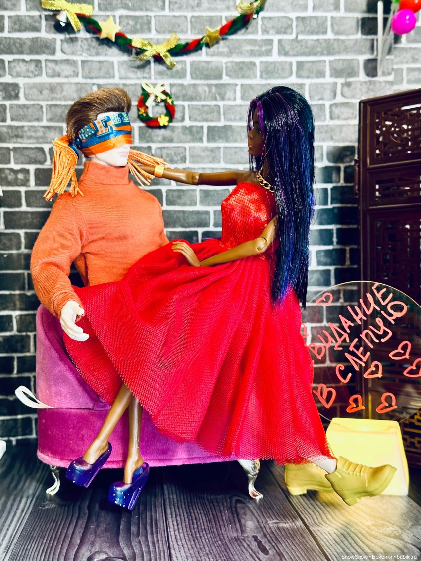 Первый выпуск программы "Свидание вслепую"