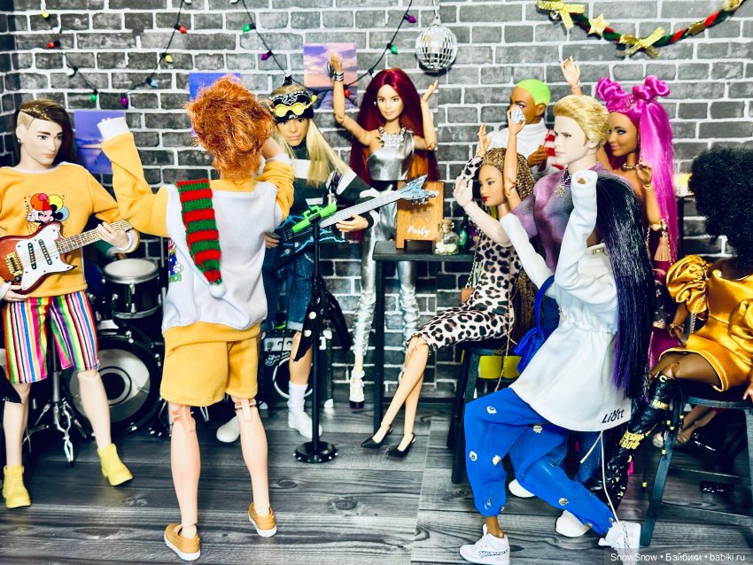 Предновогодний корпоратив и выступление звезд в новом баре 🎇🎄🎸