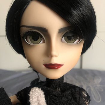 Ищу мастера для починки глазного механизма куклы Taeyang