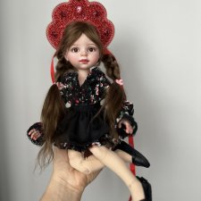 Полный комплект одежды и обуви на Паолу