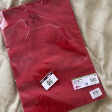 Листы красного фетра