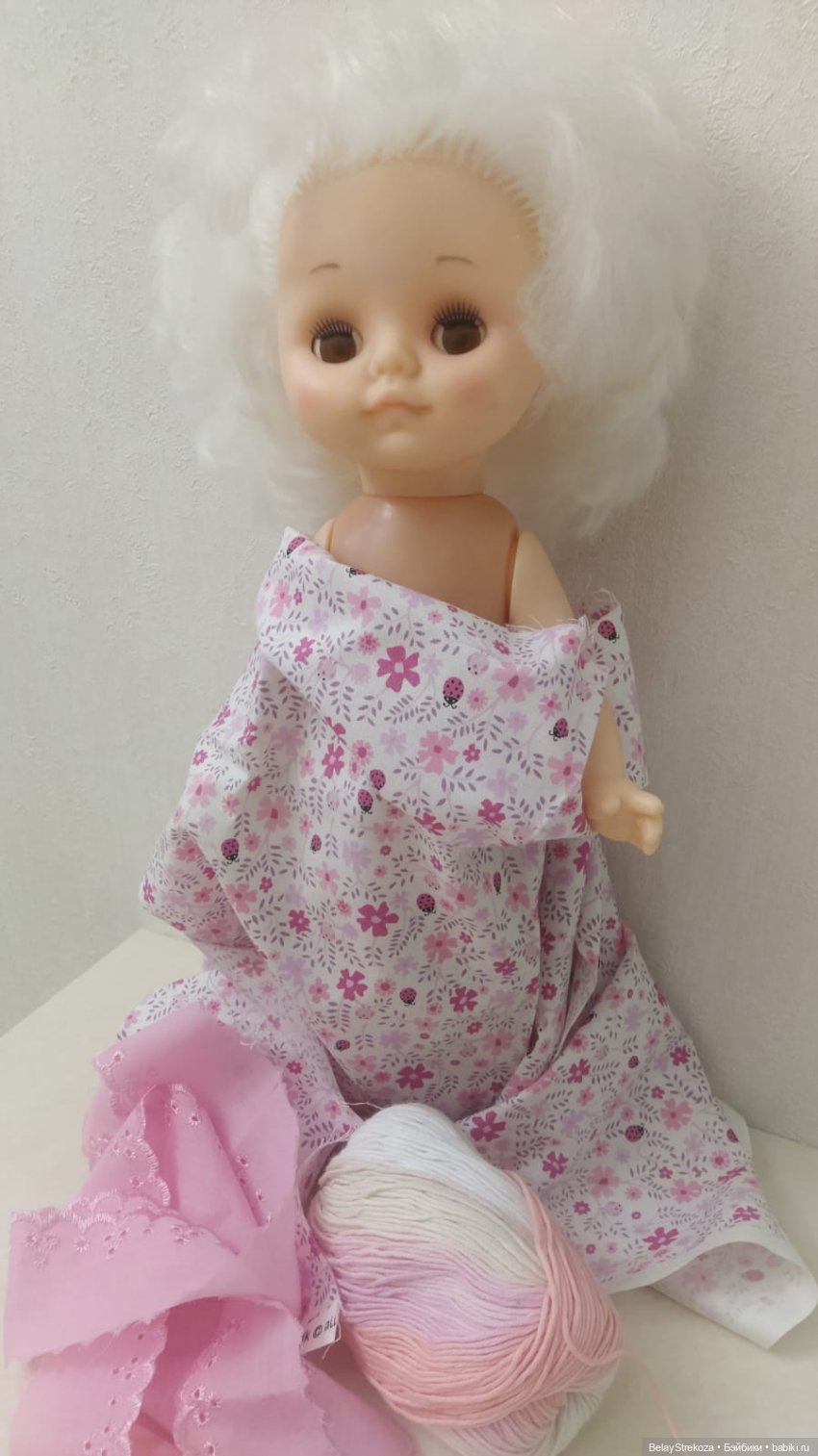 Вот... Поселилась спонтанно, кто это я не знаю. Если подскажете, буду очень благодарна. Эх... Не швея я, но надо ))!