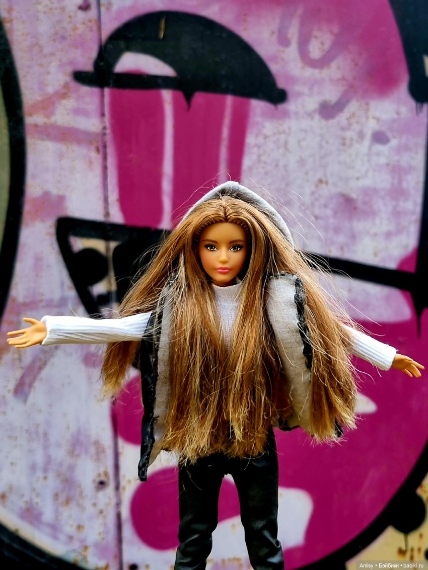 Дэн и Марго. Прогулка — Куклы Barbie (Барби): Looks (фото 3)