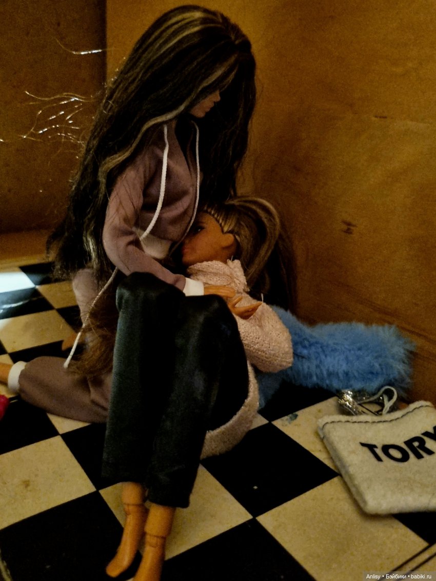 "Халатная" вечеринка или Помогите успокоить Марго (фото 6)