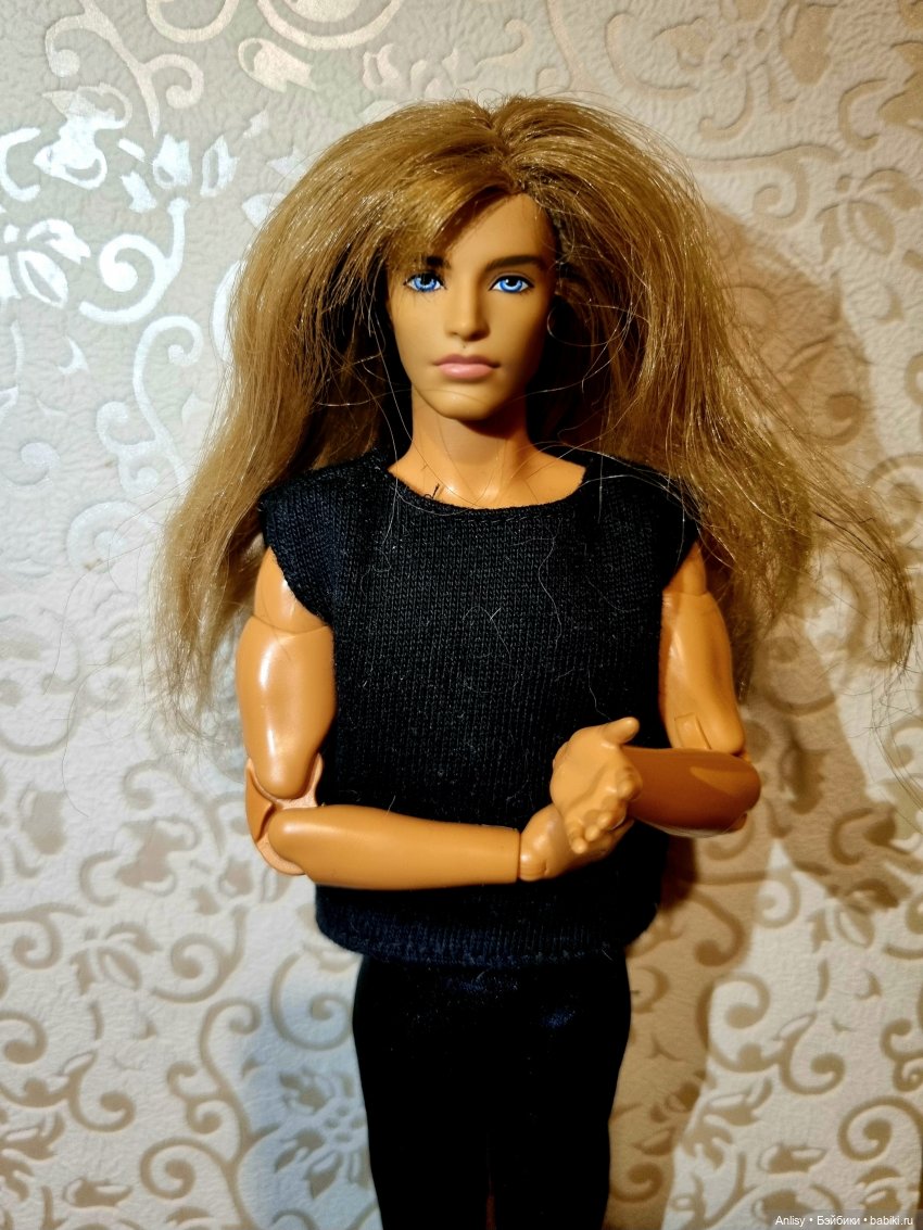 Возвращение Марго и Вики. Скандал