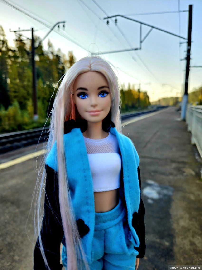 Милли и немного осени — Куклы Barbie (Барби): Looks (фото 2)