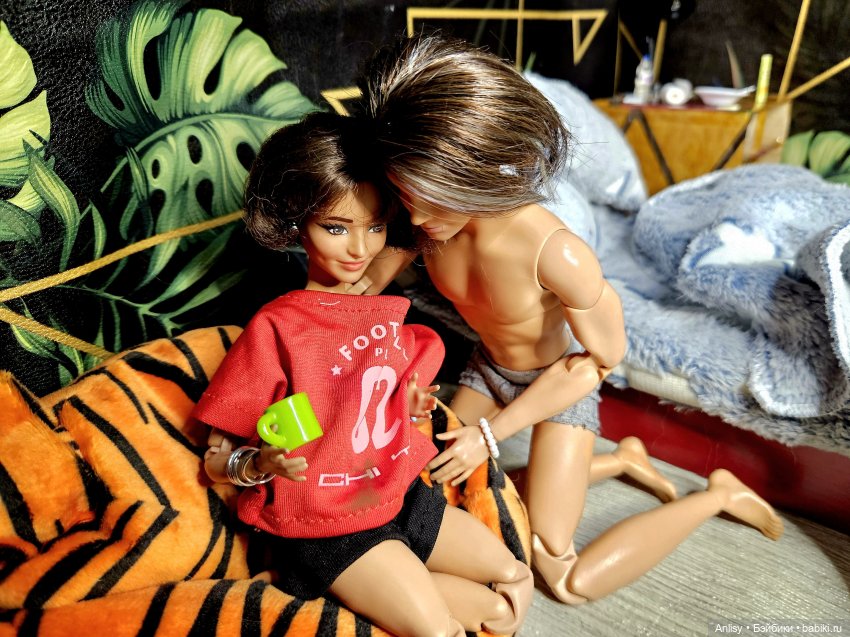 Постельный режим. День 2 — Куклы Barbie (Барби): Looks (фото 3)